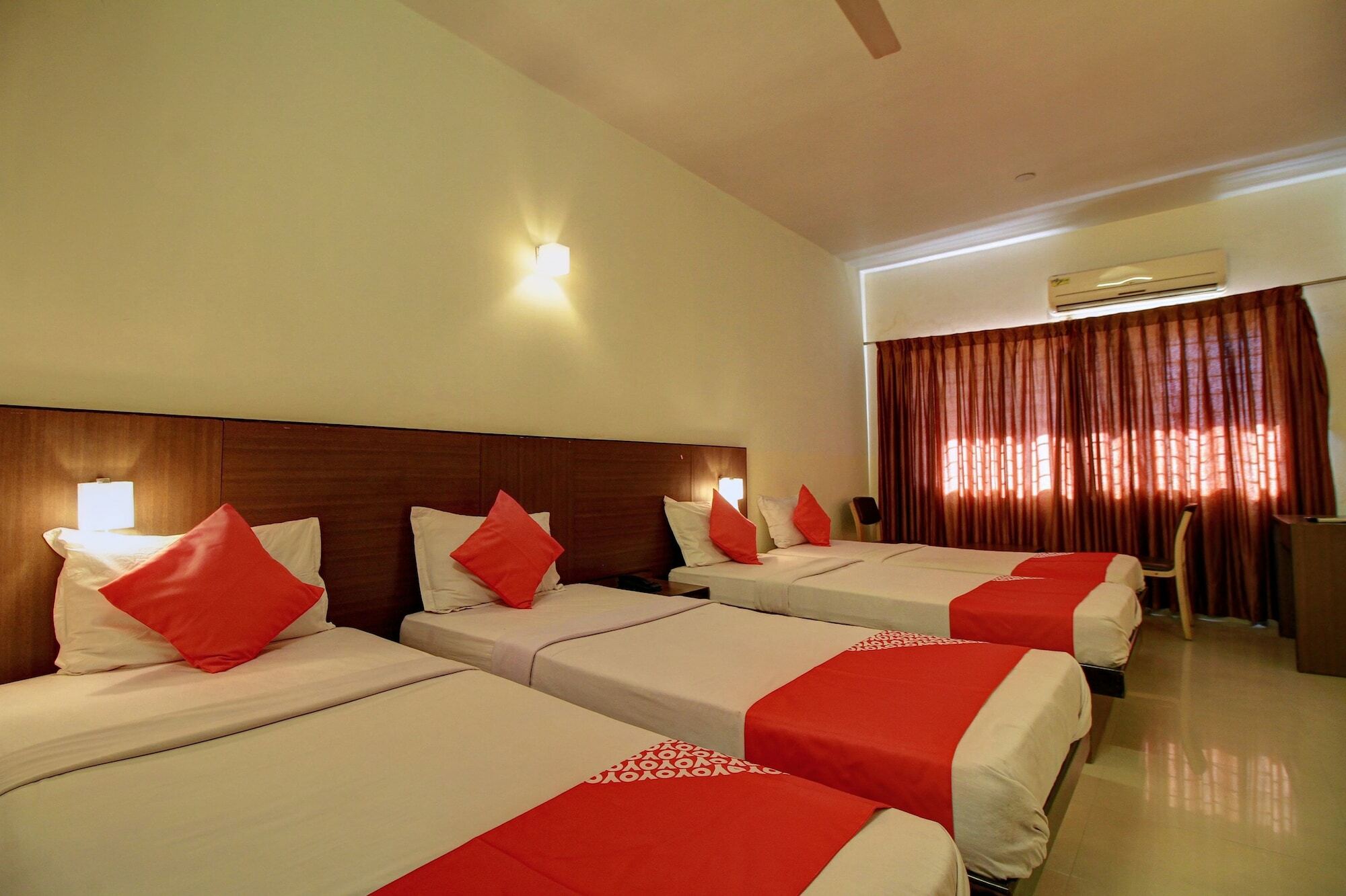 Century Executive Hotel Udupi Exterior photo